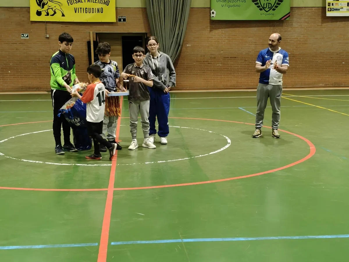 Partido amistoso de fútbol sala en Vitigudino entre el UD Vitigudino y Lumbrales 