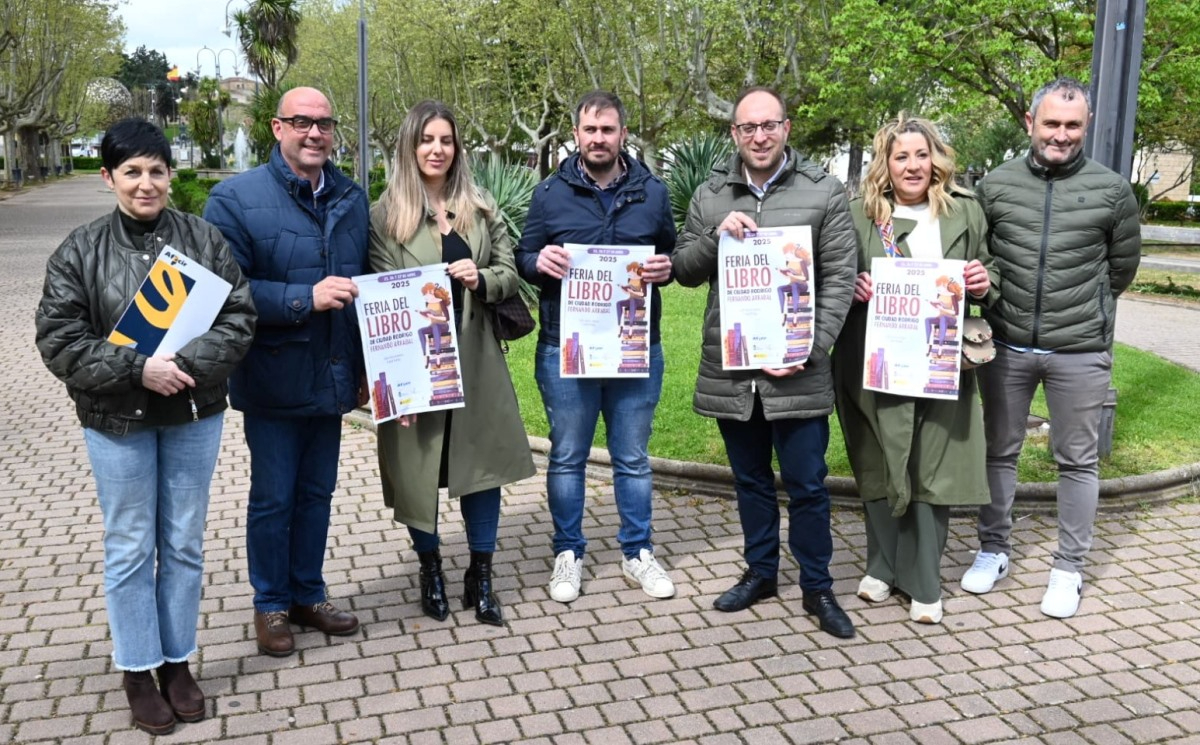 Astrolabio e Isabel Fernández inaugurarán la Feria del Libro 2025