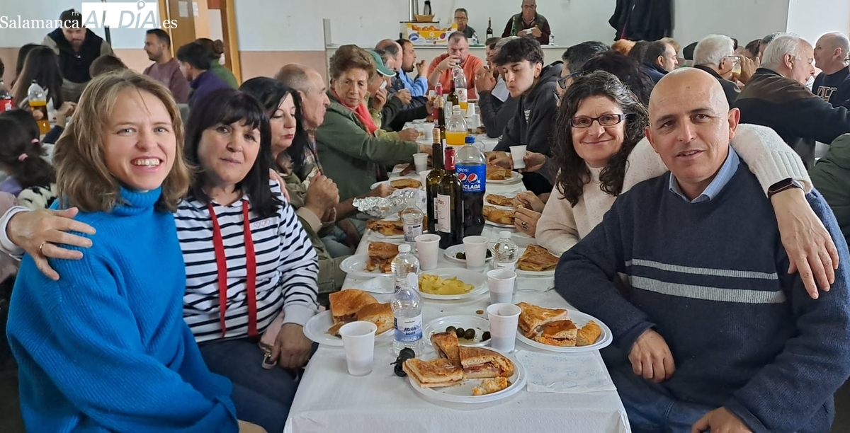 Peralejos de Abajo celebra el Día del Hornazo