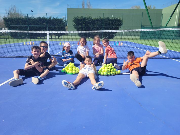 El Club de Tenis y Pádel de Alba de Tormes arranca 2025 con títulos y grandes retos por delante
