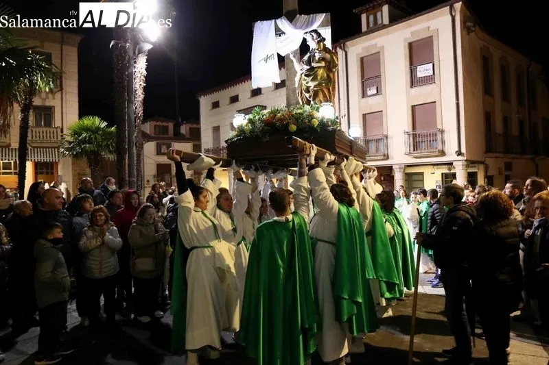 Foto 2 - Silencio y devoci&oacute;n en Mi&eacute;rcoles Santo