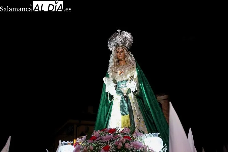 Foto 14 - Silencio y devoci&oacute;n en Mi&eacute;rcoles Santo