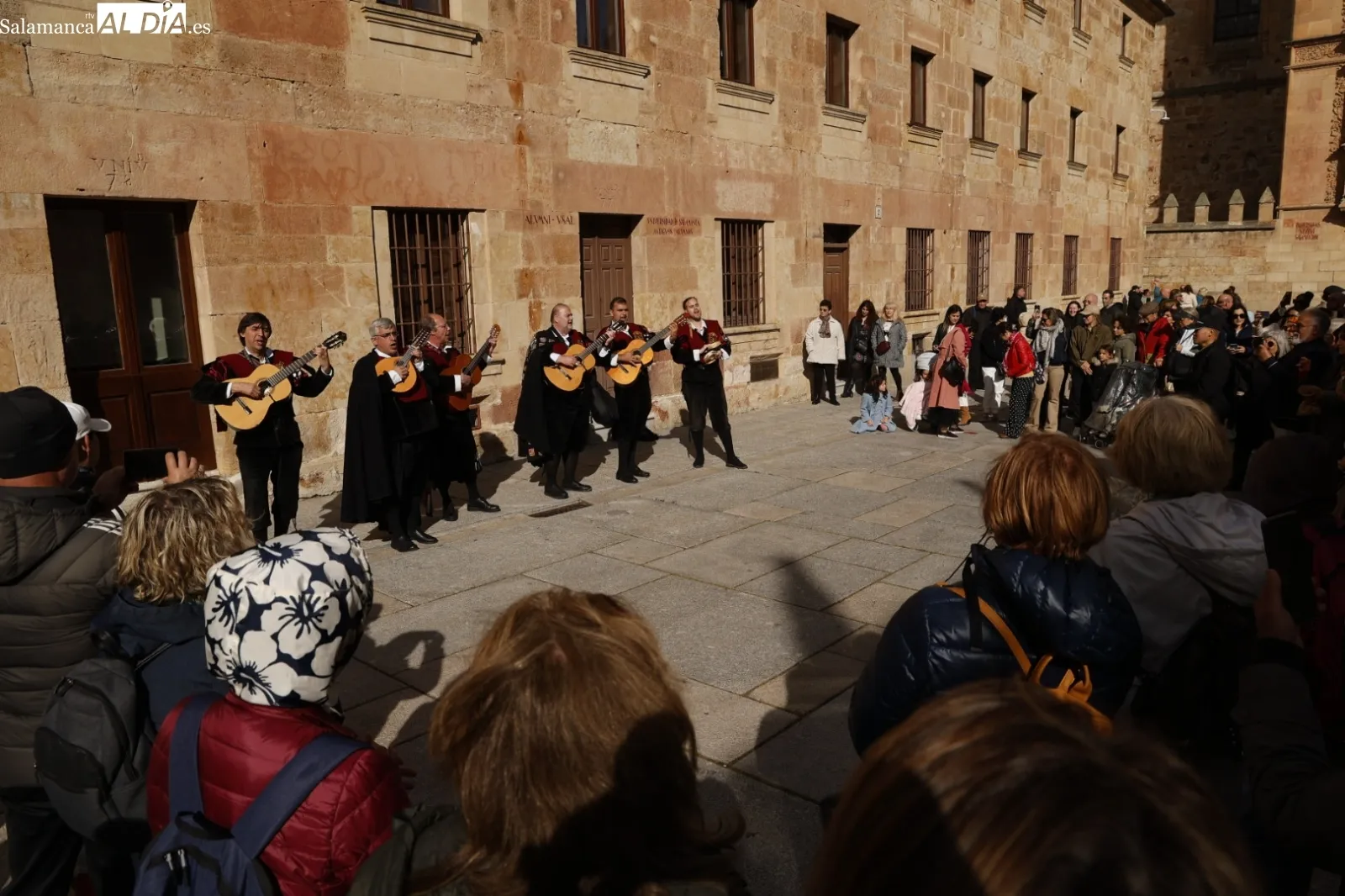 Ambiente en el centro de la ciudad en la tarde del Domingo de Resurrección | Fotos: David Sañudo