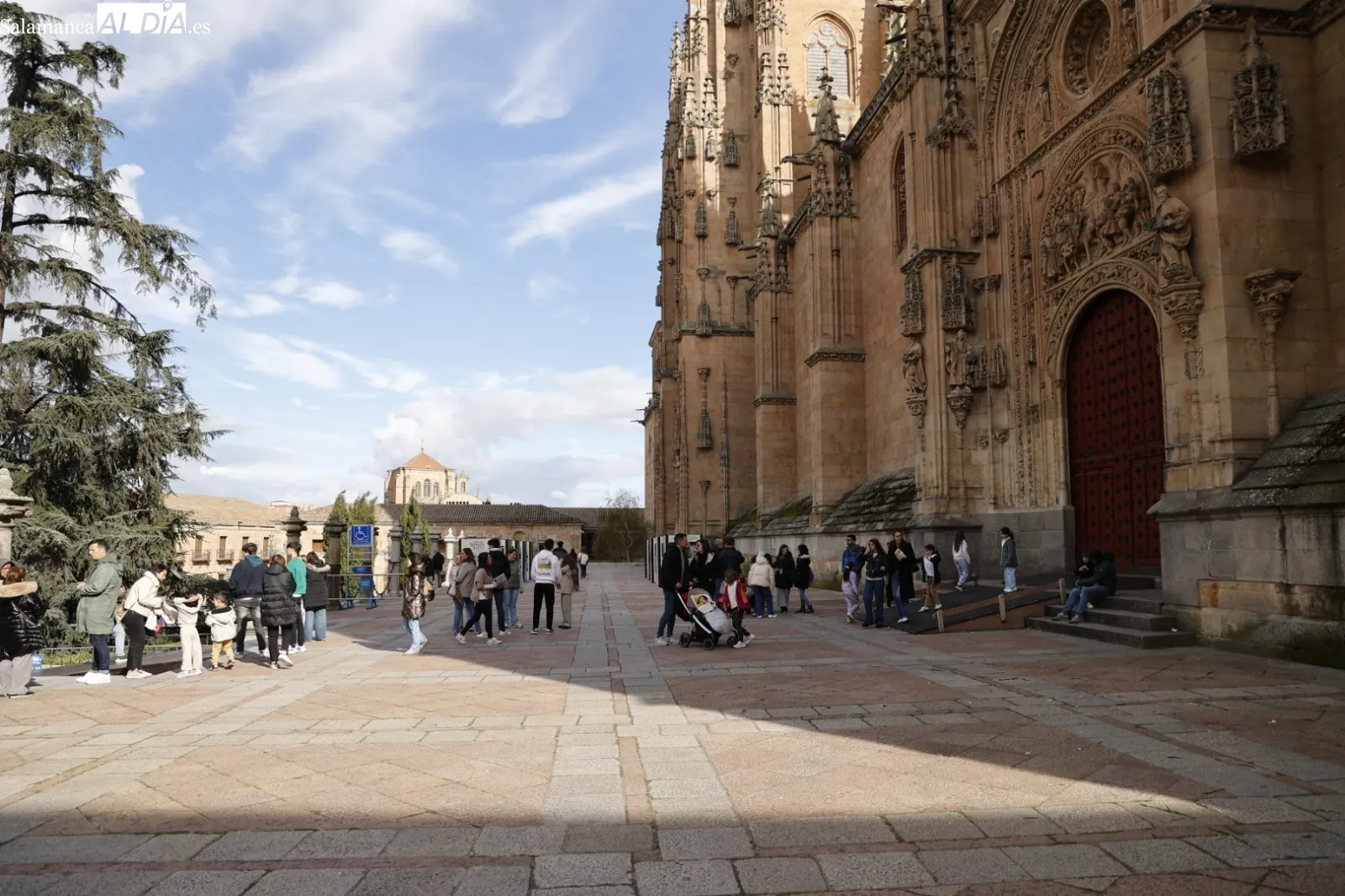 Ambiente en el centro de la ciudad en la tarde del Domingo de Resurrección | Fotos: David Sañudo