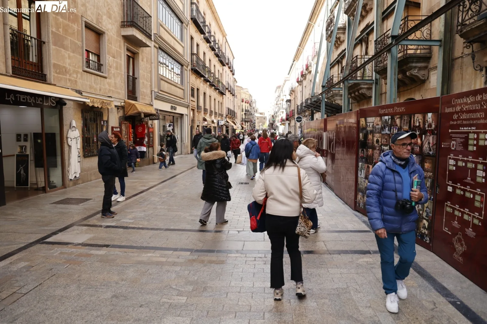 Ambiente en el centro de la ciudad en la tarde del Domingo de Resurrección | Fotos: David Sañudo