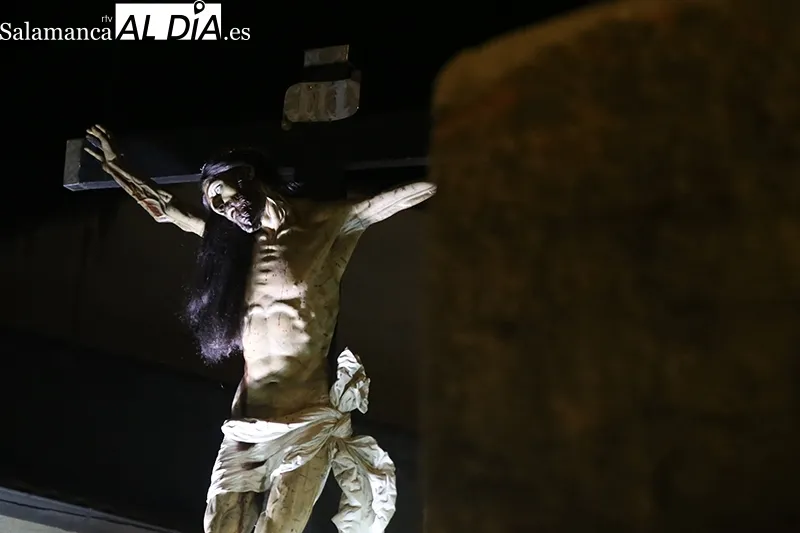 Foto 7 - Procesi&oacute;n del V&iacute;a Crucis de los J&oacute;venes