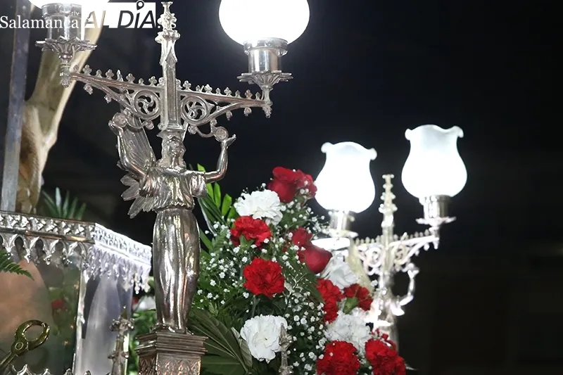 Foto 3 - Procesi&oacute;n del V&iacute;a Crucis de los J&oacute;venes