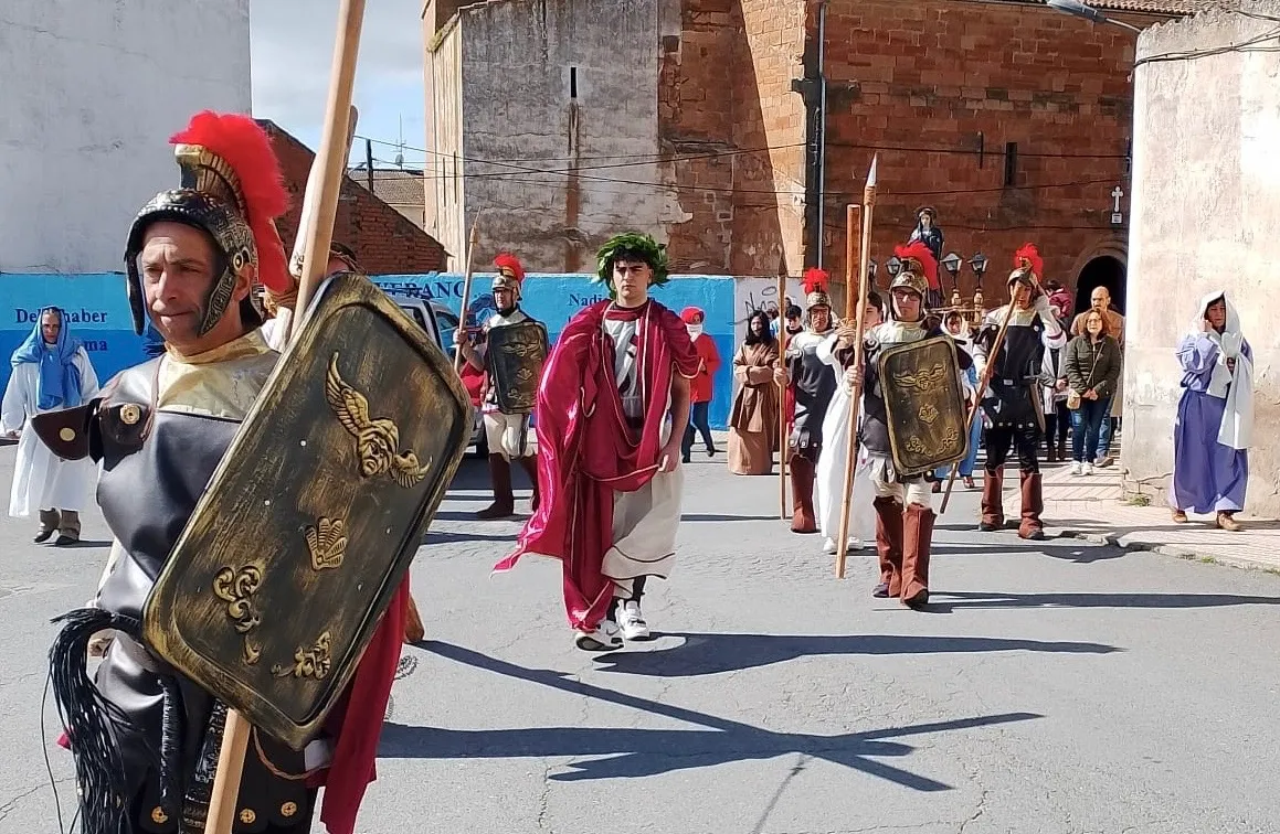 Vía Crucis viviente de Villoruela. Fotos Basilio Sánchez