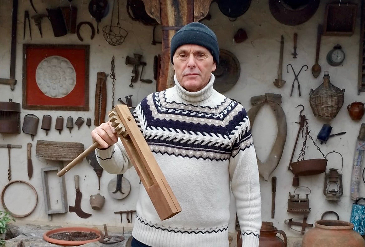 Las carracas volverán a sonar anunciando el Viernes Santo en Santiago de la Puebla