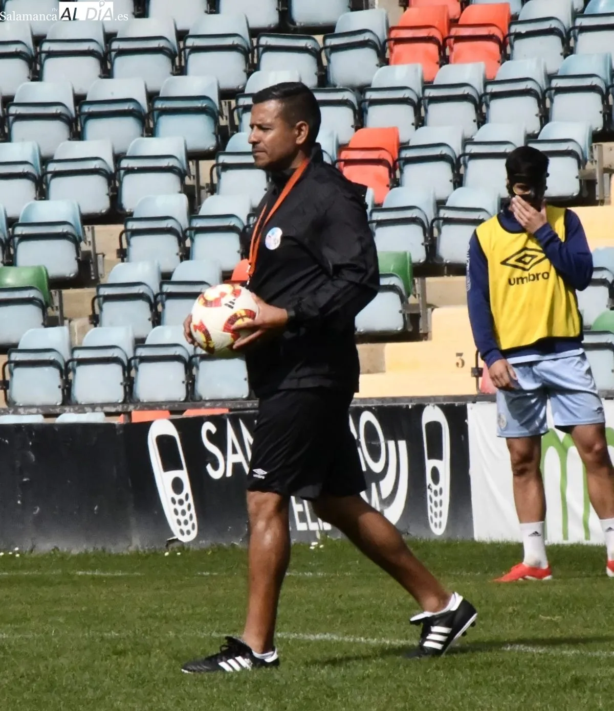 Entrenamiento del Salamanca CF UDS en El Helmántico 