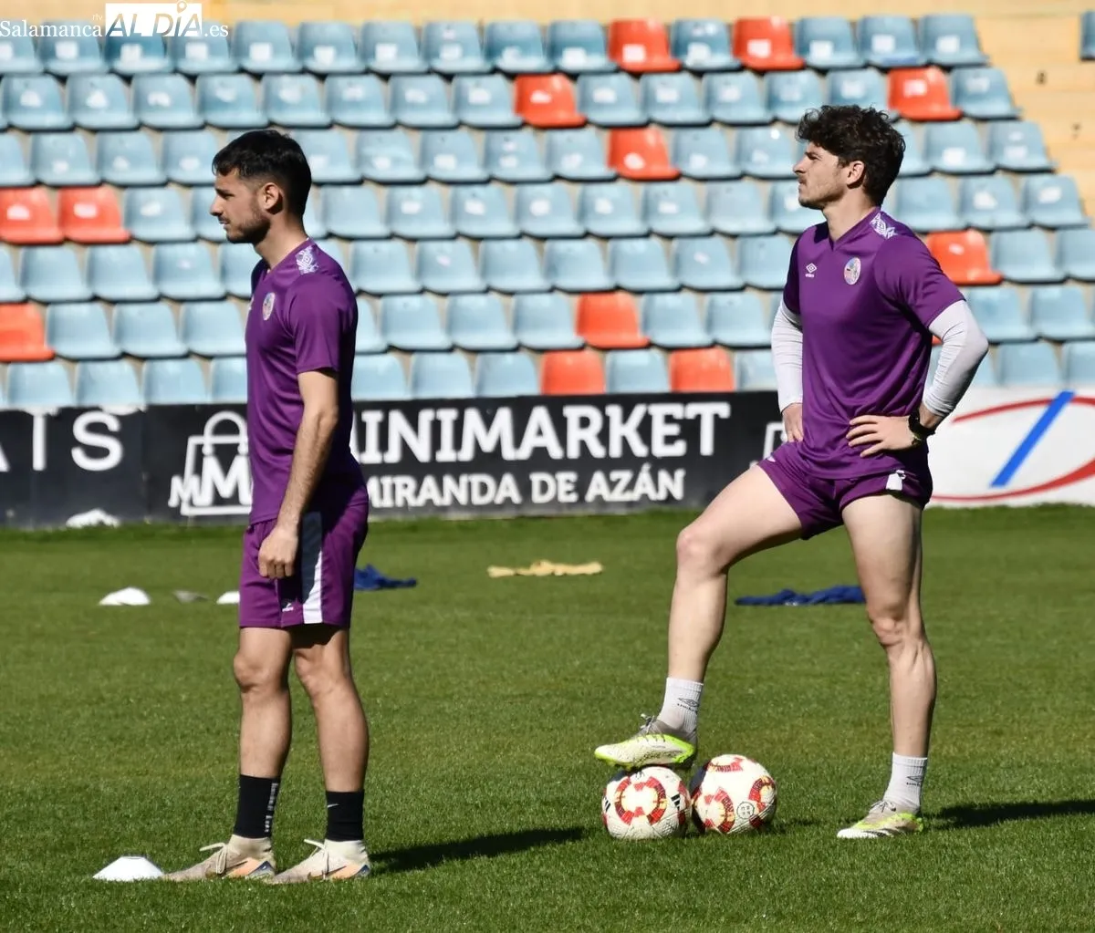 Primeros minutos del entrenamiento de este martes en el Helmántico