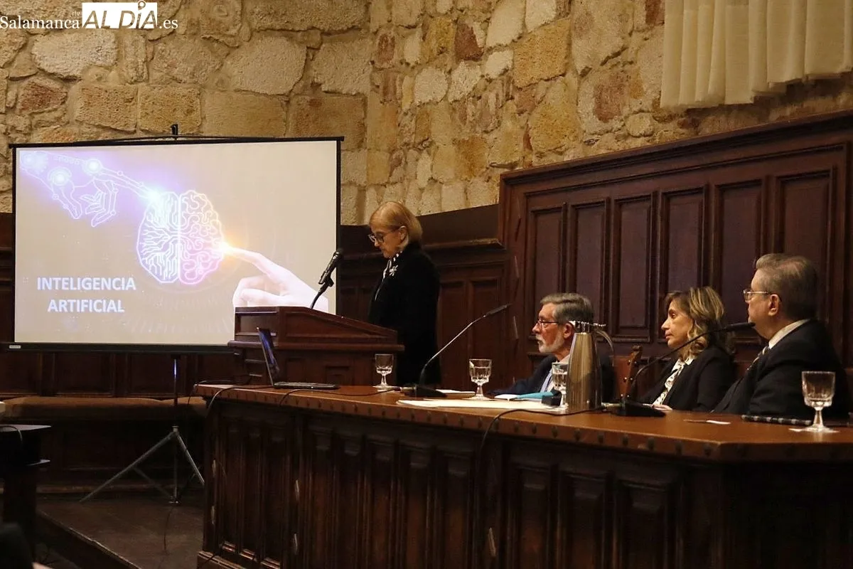 Ingreso de María Teresa Mories Álvarez en la Real Academia de Medicina de Salamanca | Fotos: David Domínguez