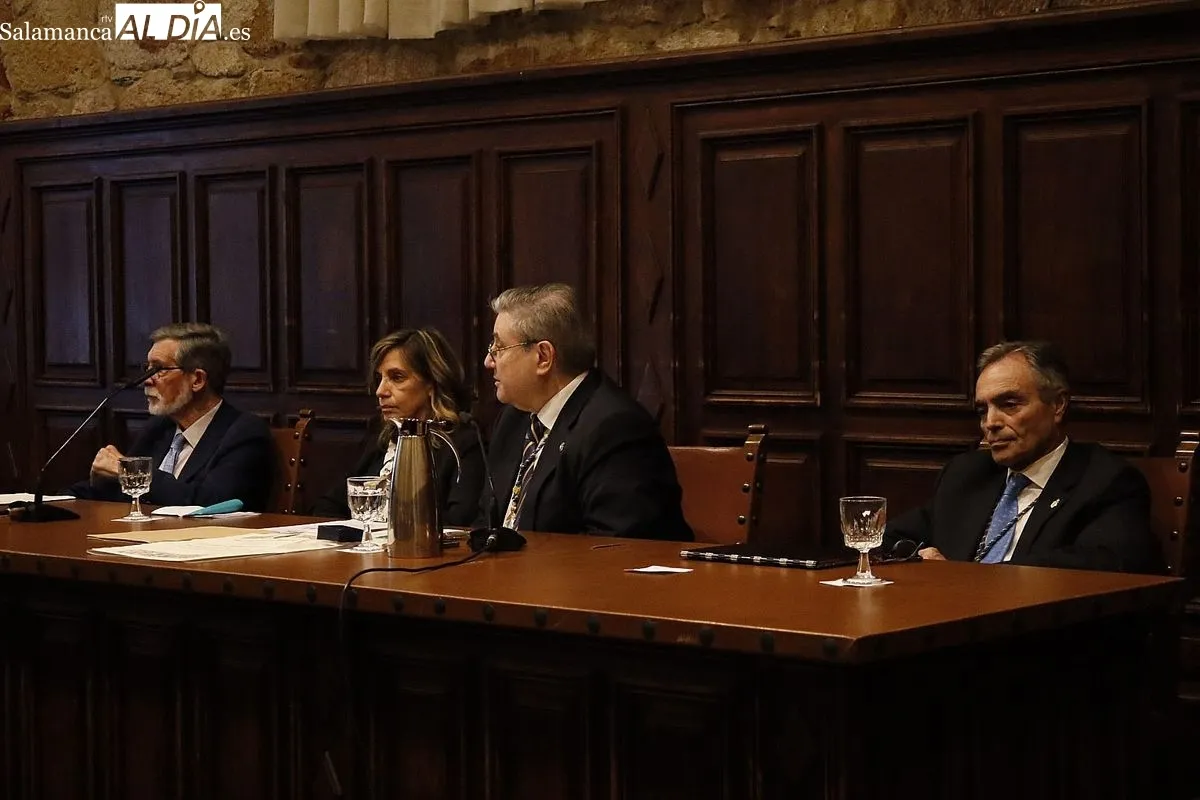 Ingreso de María Teresa Mories Álvarez en la Real Academia de Medicina de Salamanca | Fotos: David Domínguez