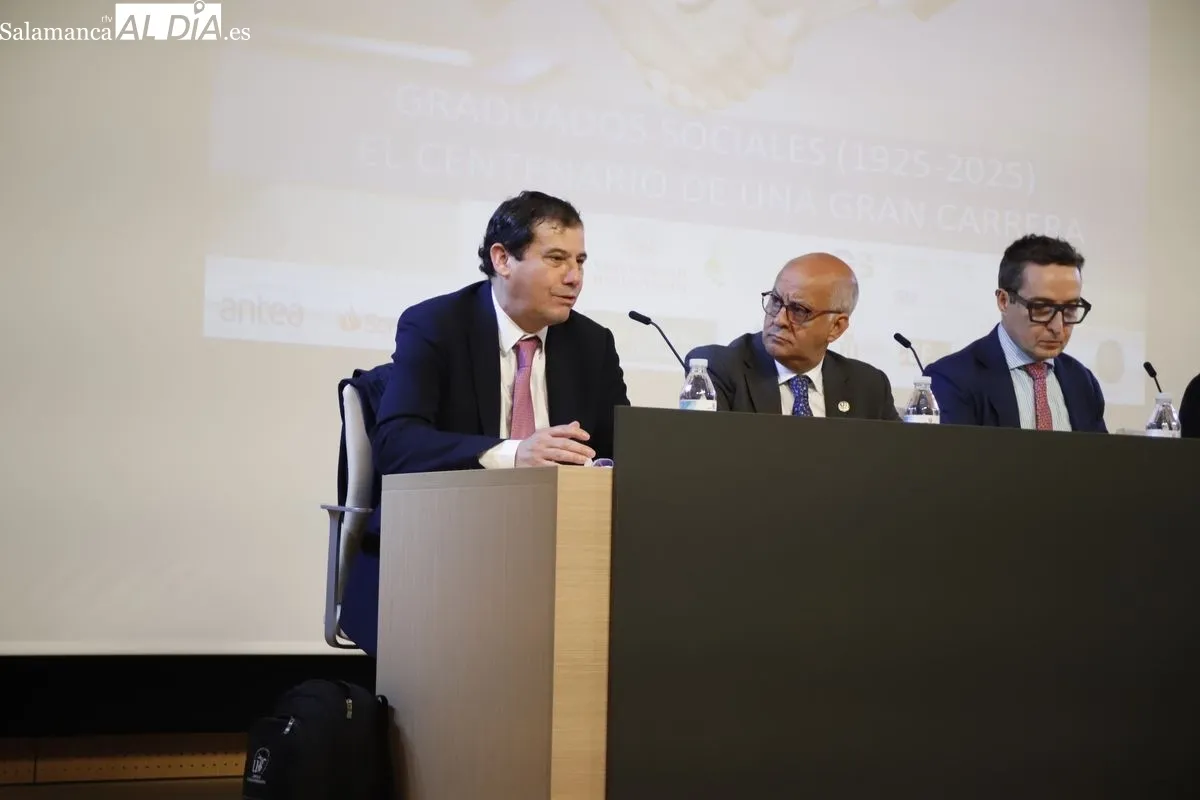 Jornada de homenaje en Salamanca del centenario de la carrera de Graduado Social. Foto de Ángel Puma