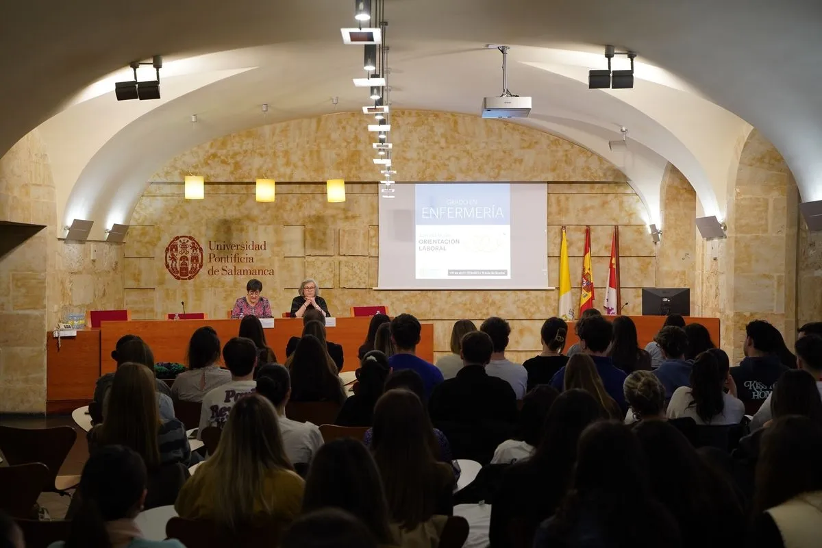 Jornada de orientación laboral en la Universidad Pontificia de Salamanca