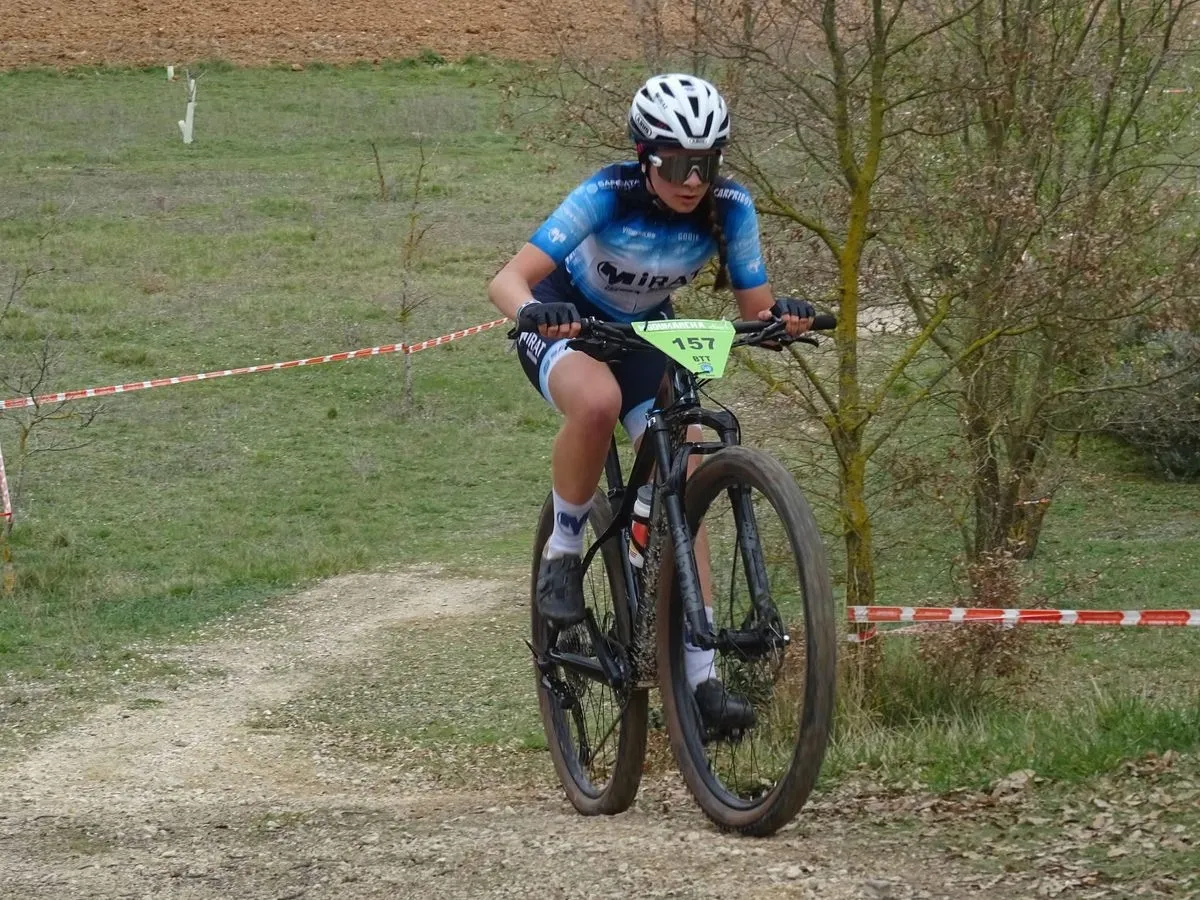 Ciclista del Mirat Team en las competiciones BTT del pasado fin de semana