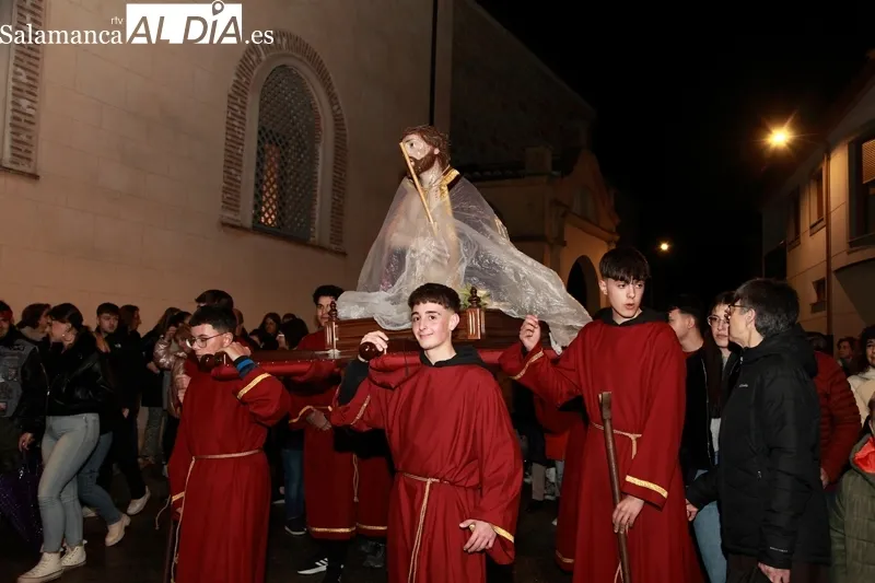 Foto 17 - La procesi&oacute;n de Jes&uacute;s Nazareno y Ecce Homo acorta su recorrido por la lluvia