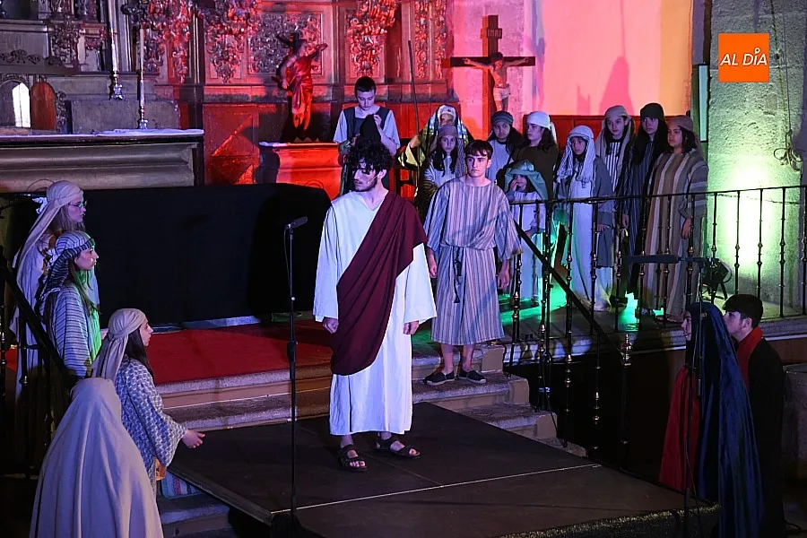 Representación de la Pasión de Cristo por El Manantial en El Bodón/ Fotos: Adrián M.Pastor