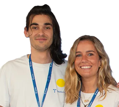 Alicia y Alejandro, estudiantes de la UPSA reconocidos en el programa 'Líderes Digitales Universitarios’