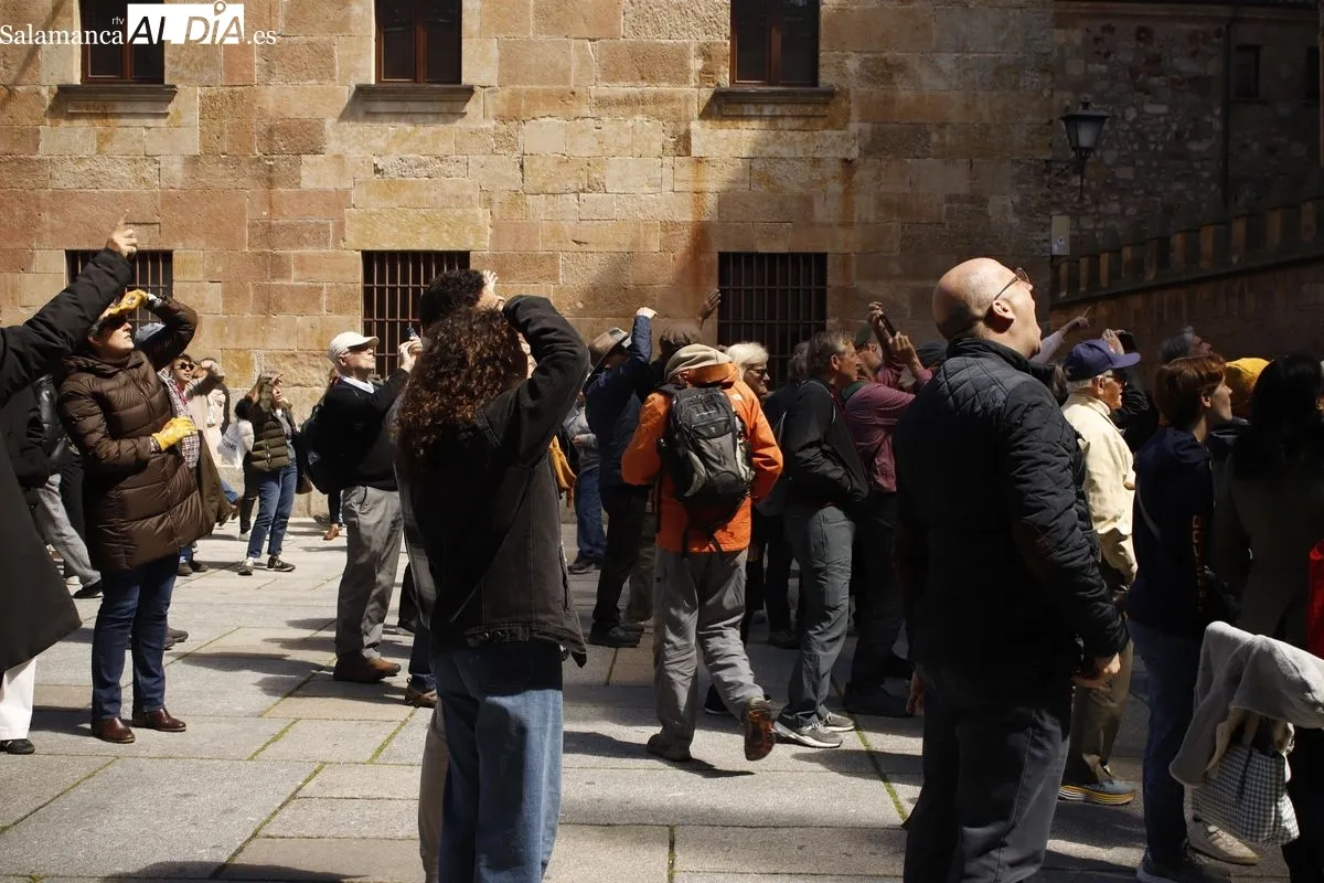 Gran ambiente en este Jueves Santo en el centro de Salamanca | FOTOS: Ángel Puma