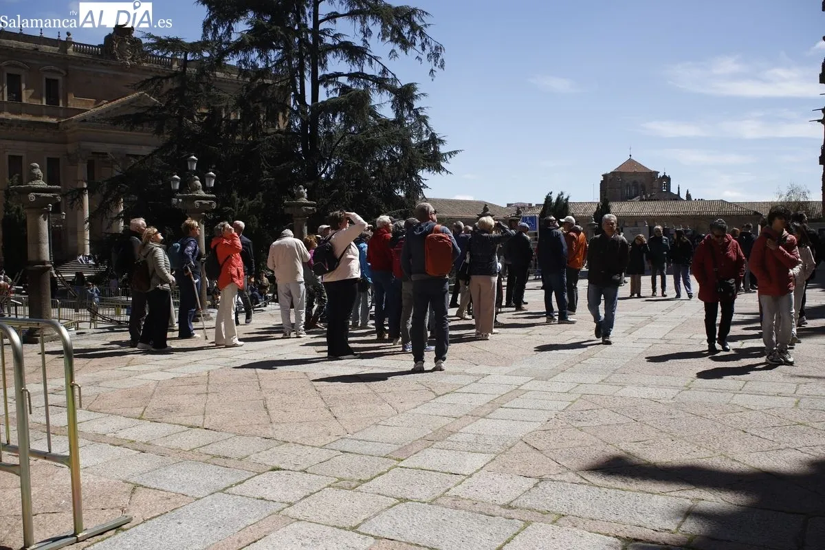 Gran ambiente en este Jueves Santo en el centro de Salamanca | FOTOS: Ángel Puma