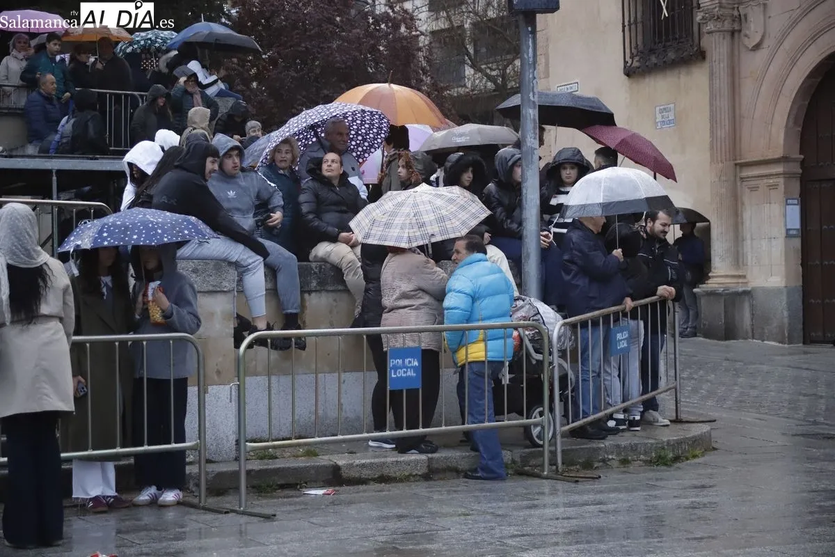 Suspensión de la procesión de la Vera Cruz | Fotos: Ángel Puma 