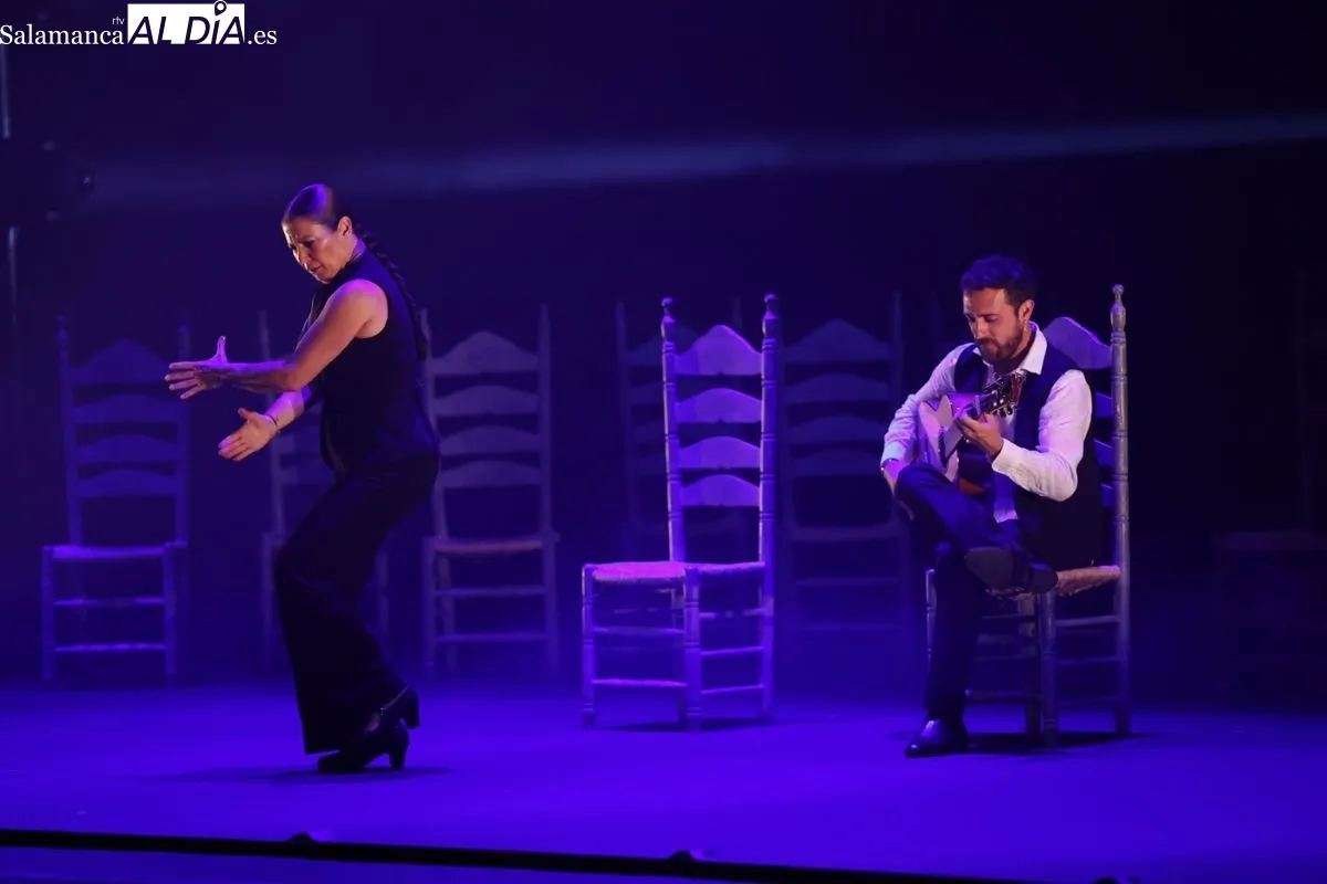 Espectáculo 'Vuela' de la Compañía de Ballet Flamenco Sara Baras en el CAEM de Salamanca. Fotos: David Sañudo