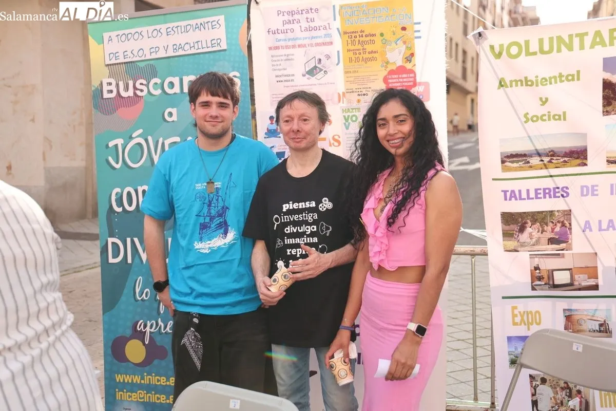 El barrio del Oeste se convierte en el corazón solidario de Salamanca con 'Salamanca nos movemos' | FOTOS: David Sañudo