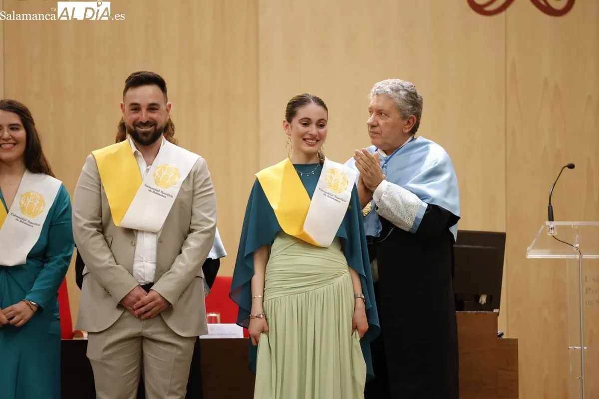 La UPSA celebra la graduación de Magisterio en Educación Infantil y Primaria | FOTOS: David Sañudo 