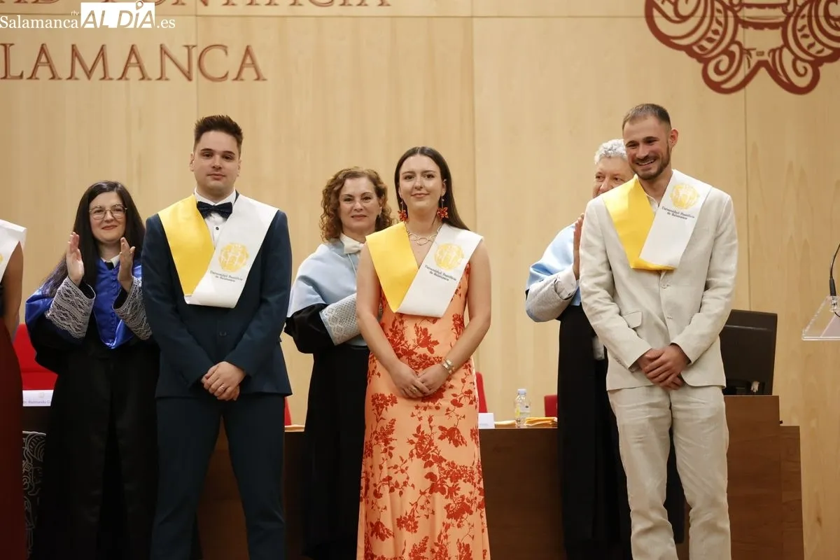 La UPSA celebra la graduación de Magisterio en Educación Infantil y Primaria | FOTOS: David Sañudo 