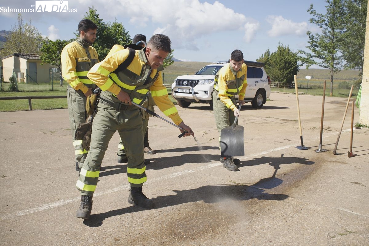 Bomberos El Maíllo: equipos y estrategias contra incendios
