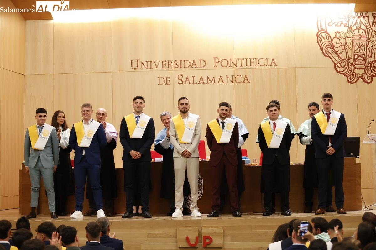 FOTOS | Graduación CAFYD UPSA: nuevos titulados en deporte