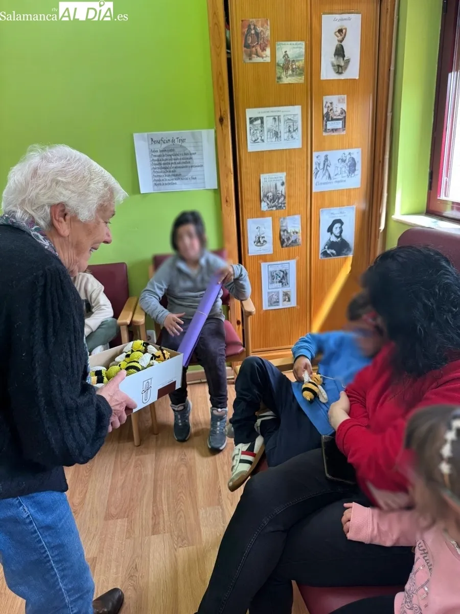 Niños y mayores compartieron experiencias y aprendizajes en Monleras