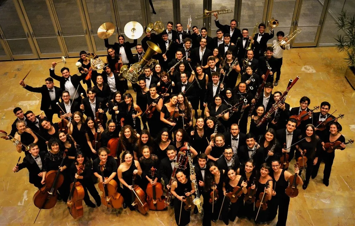 Domingo 22 de junio LA CALLE MUSICAL | Concierto Lugar: Rúa Mayor Hora: 12:00