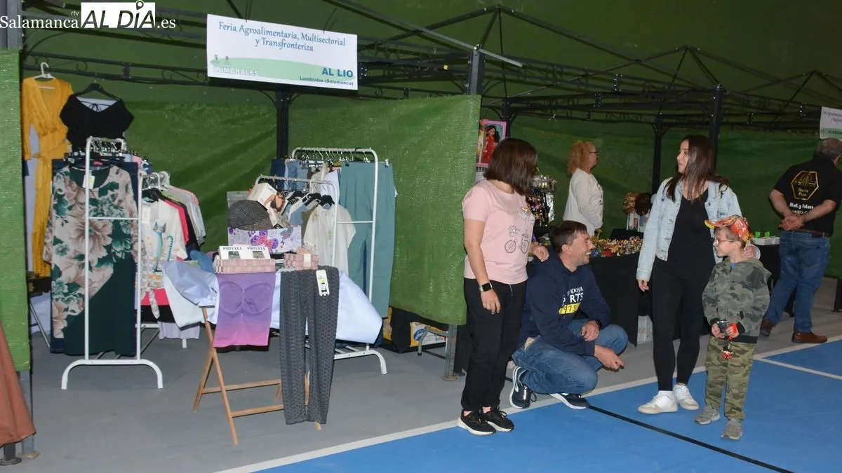 Foto 10 - Lumbrales se vuelca con su XXVIII Feria Agroalimentaria y Multisectorial tras el impulso de un exitoso San Isidro