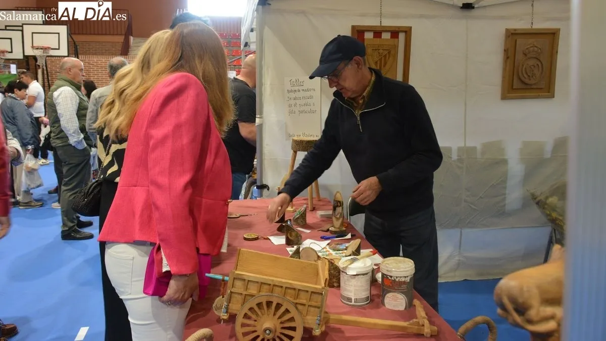 Foto 6 - Lumbrales se vuelca con su XXVIII Feria Agroalimentaria y Multisectorial tras el impulso de un exitoso San Isidro