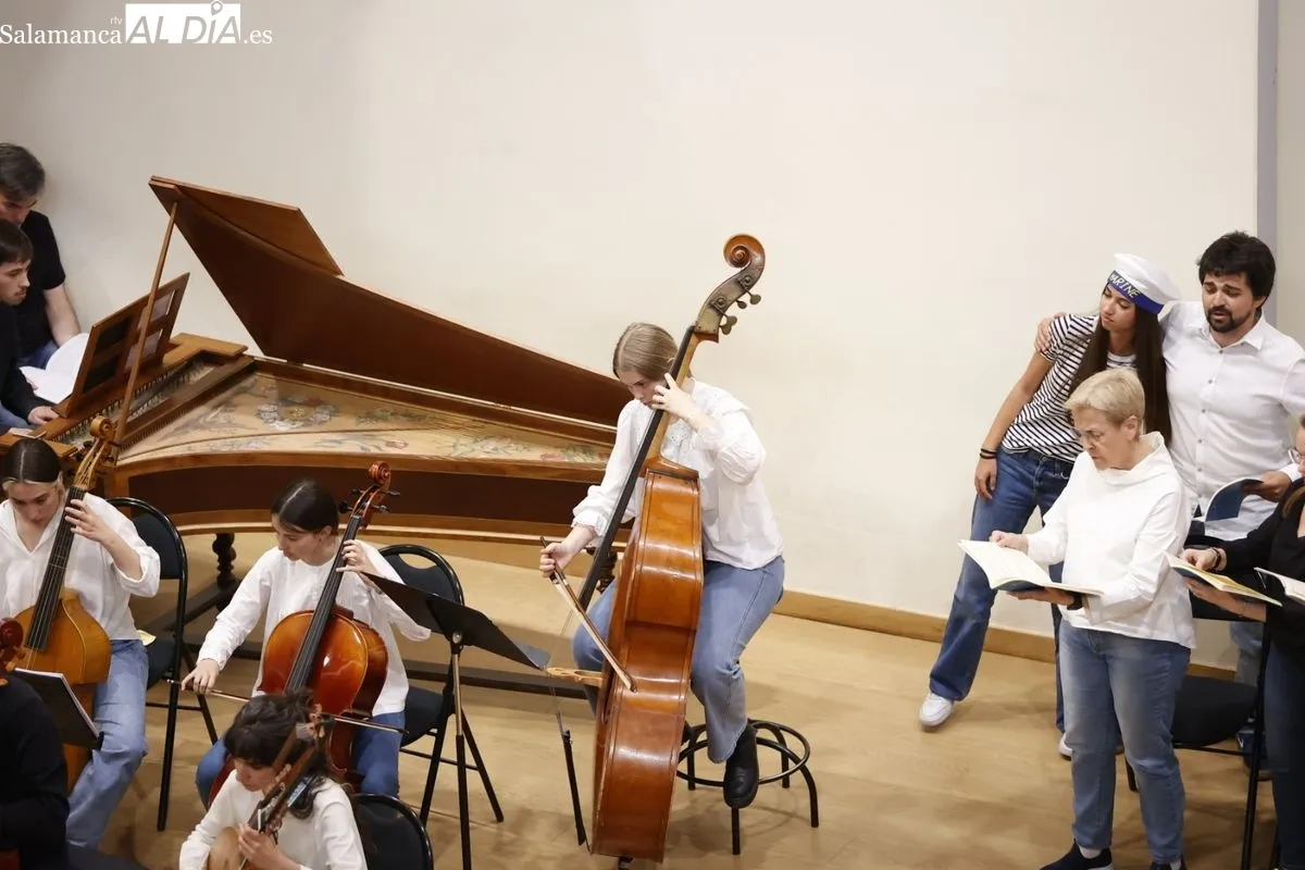 Alumnos del Conservatorio de Salamanca escenifican la ópera barroca 'Dido y Eneas' | FOTOS: David Sañudo 