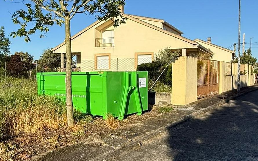 Fuentes de Oñoro instala un contenedor para residuos vegetales