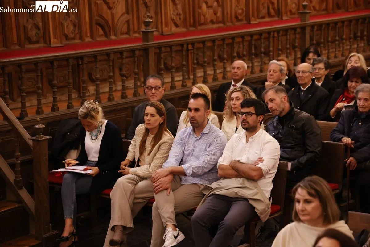 El Aula Magna de la Universidad Pontifica de Salamanca acoge los actos del 50 Aniversario de la Facultad de Educación. Fotos: David Sañudo
