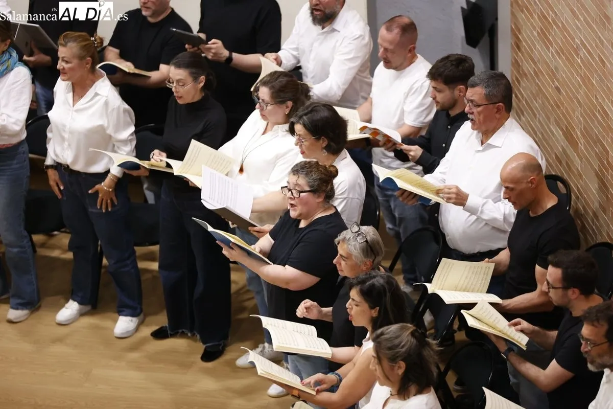 Alumnos del Conservatorio de Salamanca escenifican la ópera barroca 'Dido y Eneas' | FOTOS: David Sañudo 