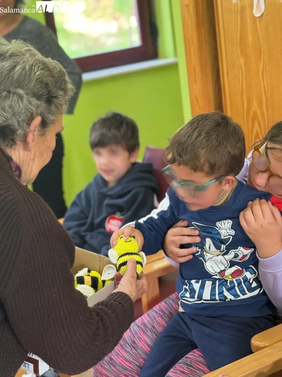 Niños y mayores compartieron experiencias y aprendizajes en Monleras