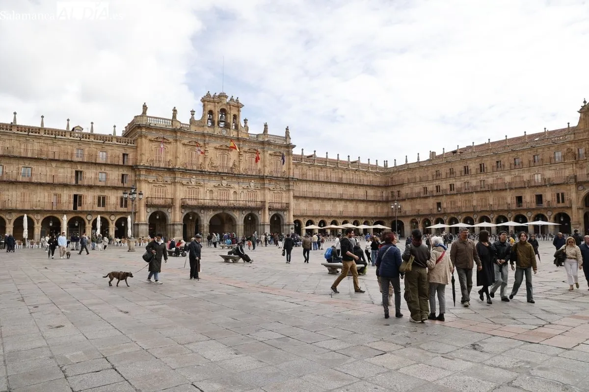 Ambiente en el centro de Salamanca este domingo. Foto: David Sañudo