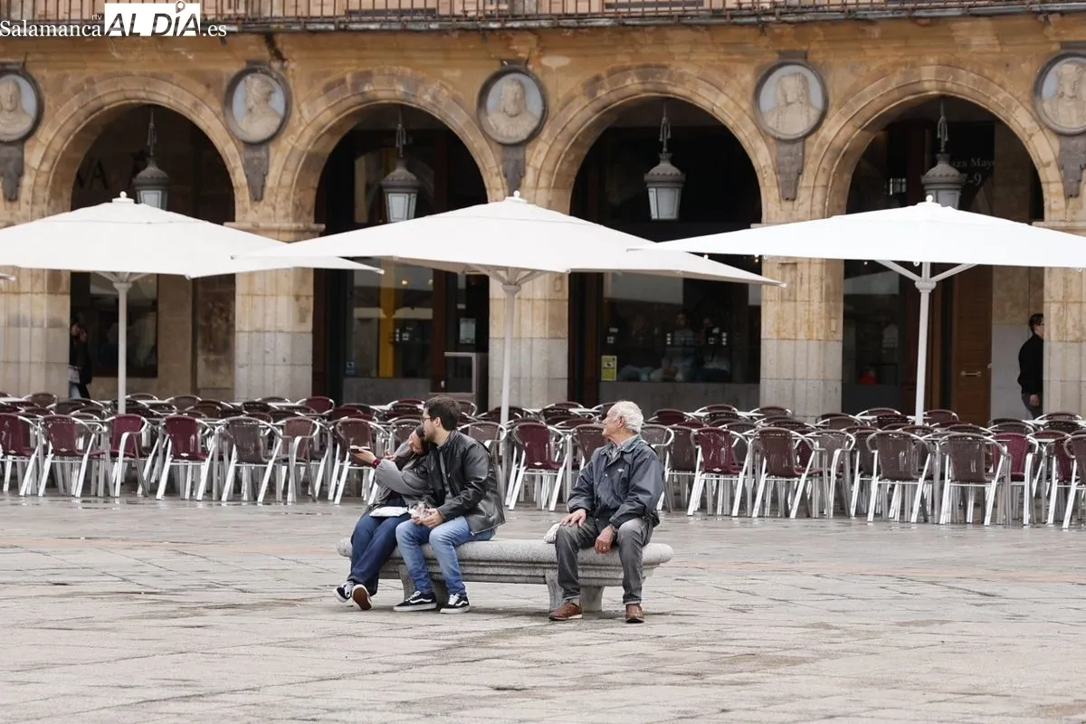 Ambiente en el centro de Salamanca este domingo. Foto: David Sañudo