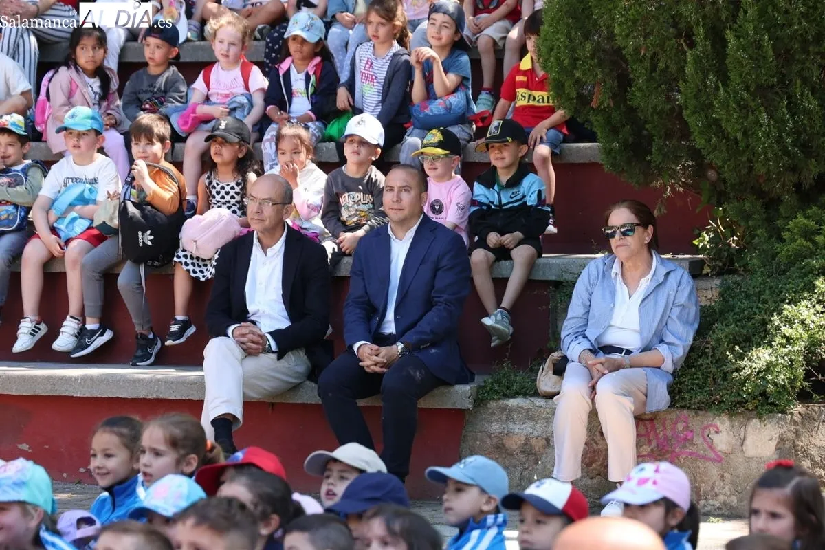Actividad de ‘Teatro en los parques’ dirigida a escolares de Educación Infantil en los Jesuitas. Foto de David Sañudo