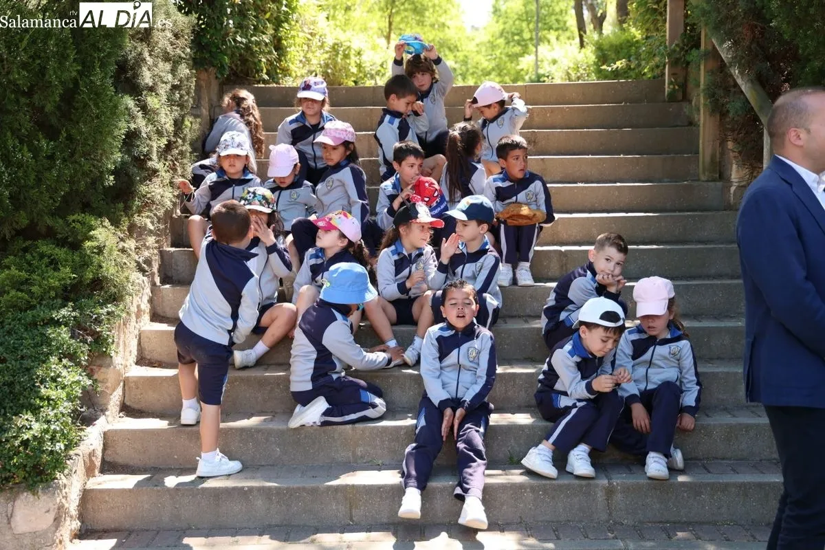 Actividad de ‘Teatro en los parques’ dirigida a escolares de Educación Infantil en los Jesuitas. Foto de David Sañudo