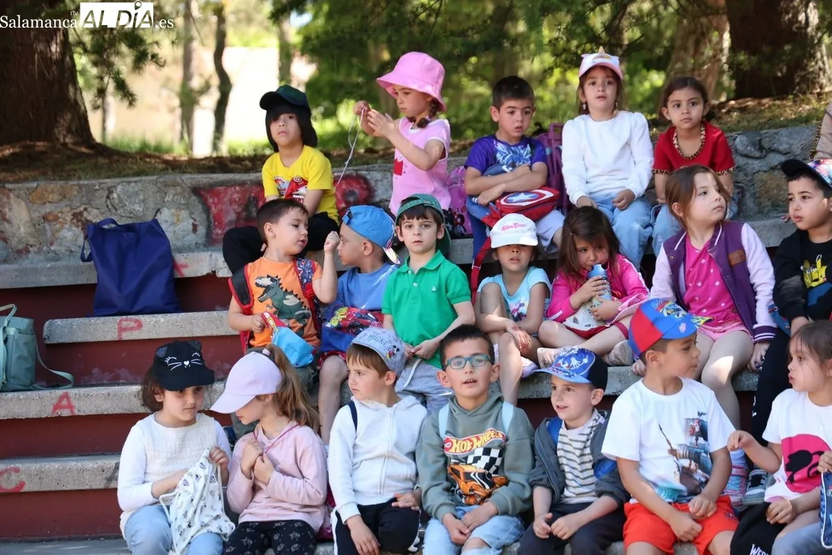 Actividad de ‘Teatro en los parques’ dirigida a escolares de Educación Infantil en los Jesuitas. Foto de David Sañudo