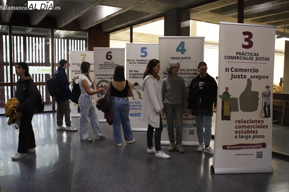 Exposición de la USAL sobre  el vínculo entre Comercio Justo y los Objetivos de Desarrollo Sostenible