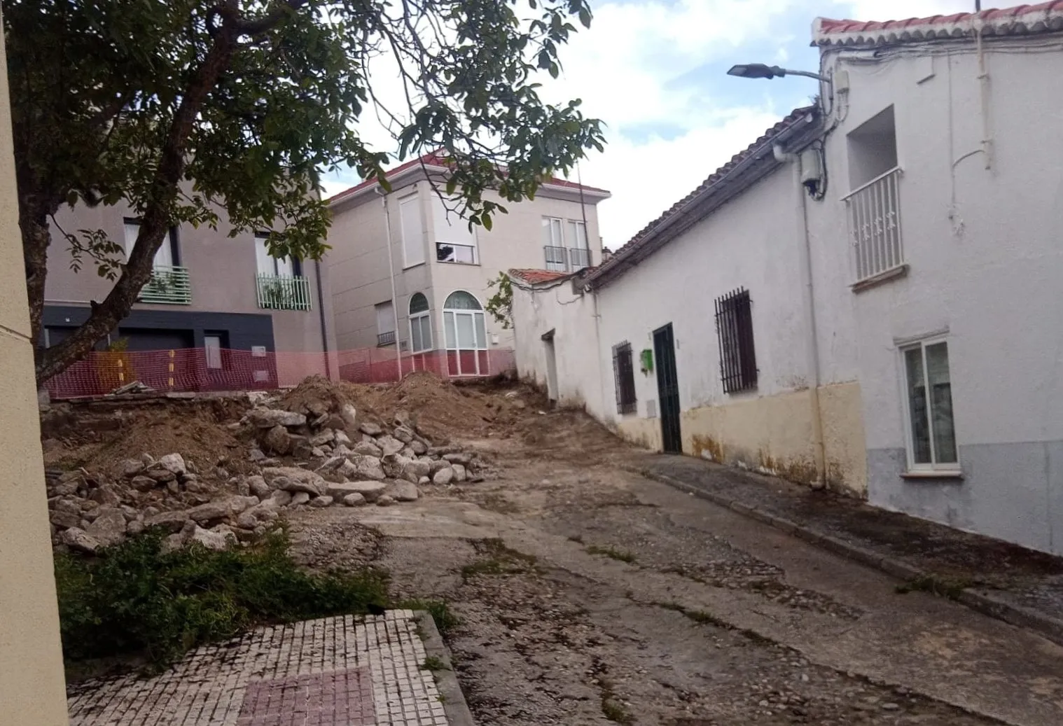 Foto 2 - Cabrerizos dice adi&oacute;s a las barreras arquitect&oacute;nicas en este cruce de calles