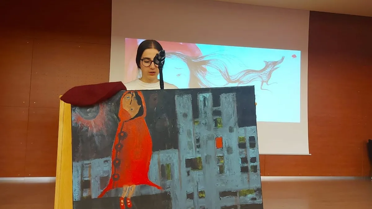 Lectura colectiva de 'Caperucita en Manhattan' en homenaje a Carmen Martín Gaite en la Facultad de Educación de la UPSA
