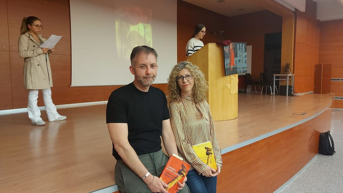 Lectura colectiva en Educación de la UPSA en homenaje a Carmen Martín Gaite